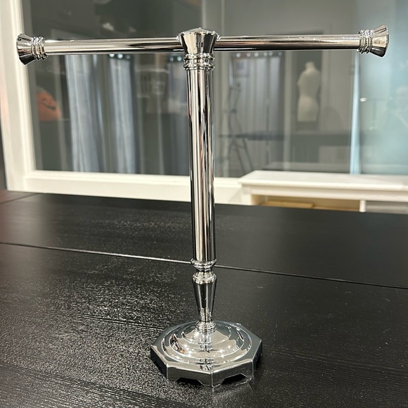 Chrome T Stand - Picture 1 of 6